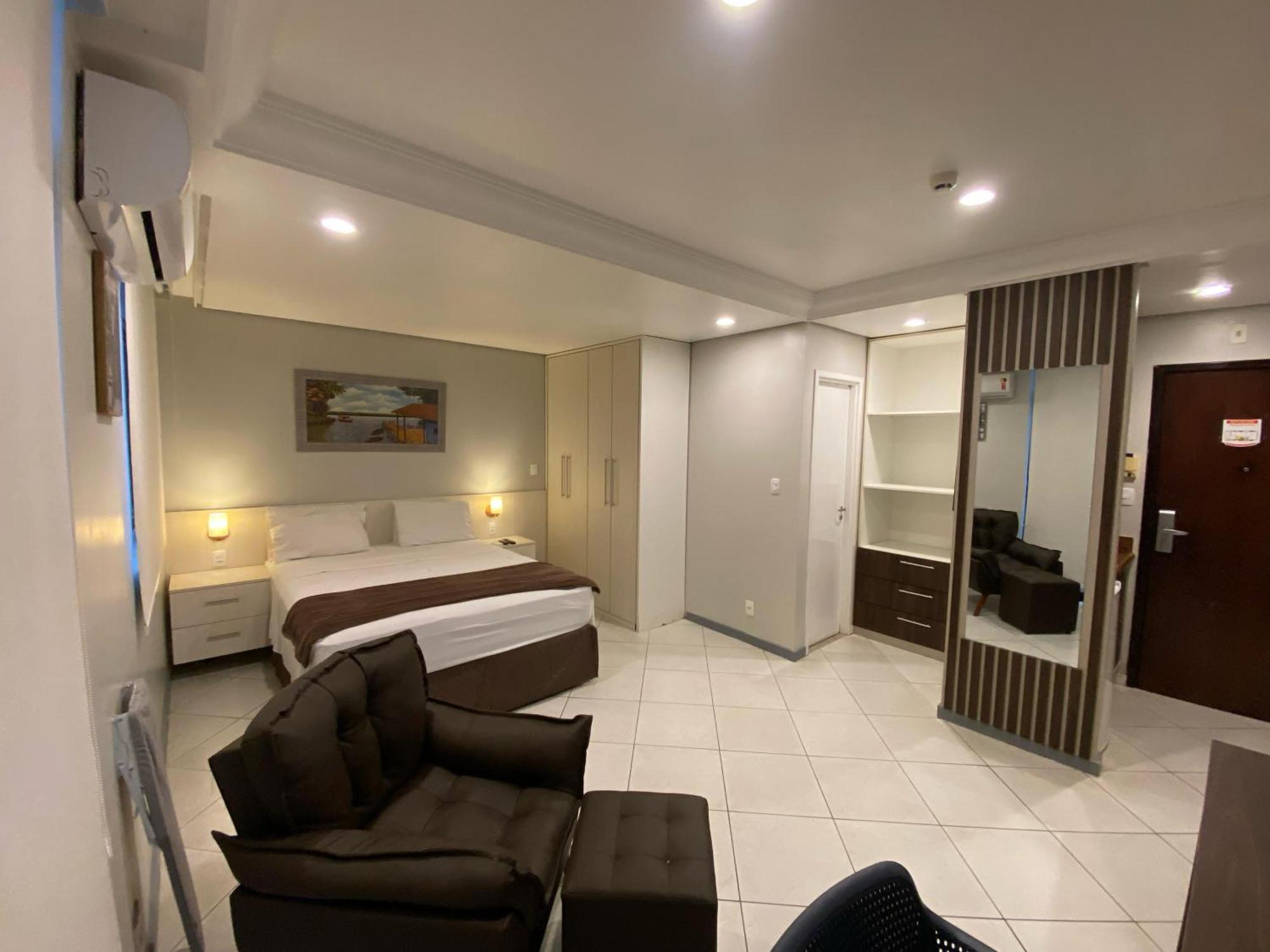 Hotel Millenium Flat 4*